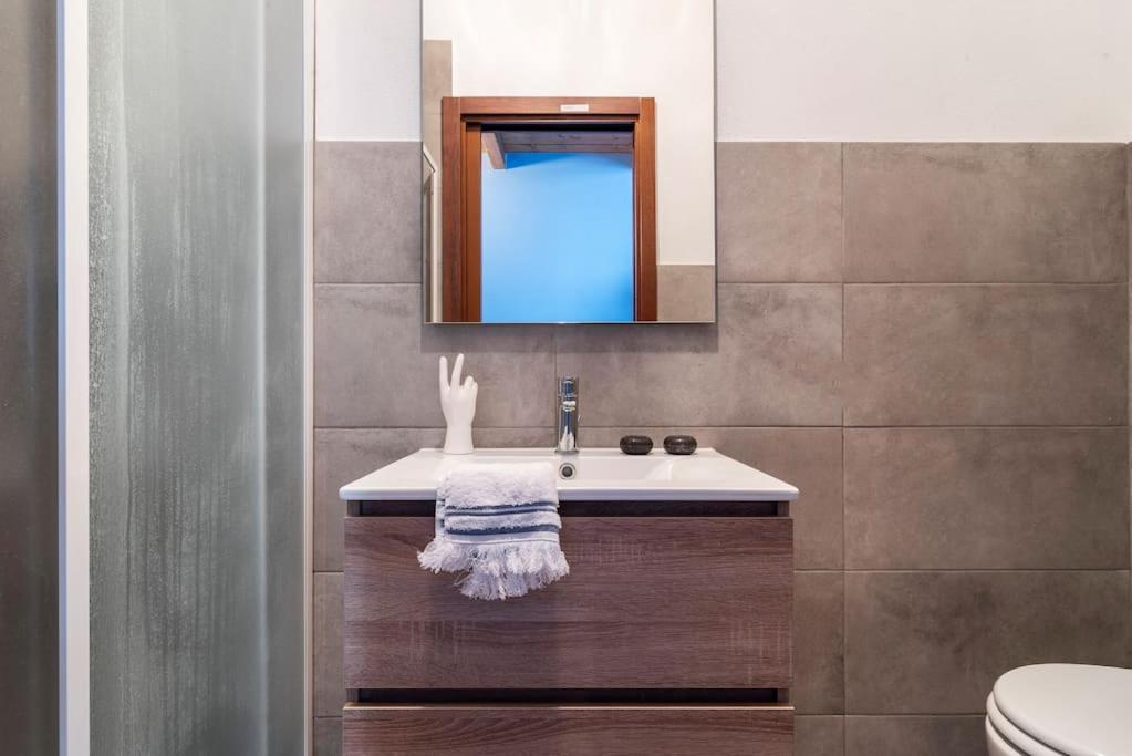 Watt Flexyrent Apt. Aircon And Wifi Apartman Milánó Kültér fotó